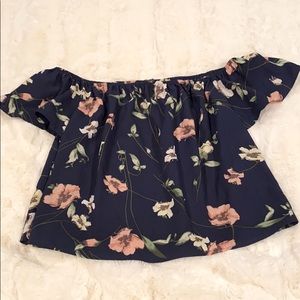 Off shoulder crop top